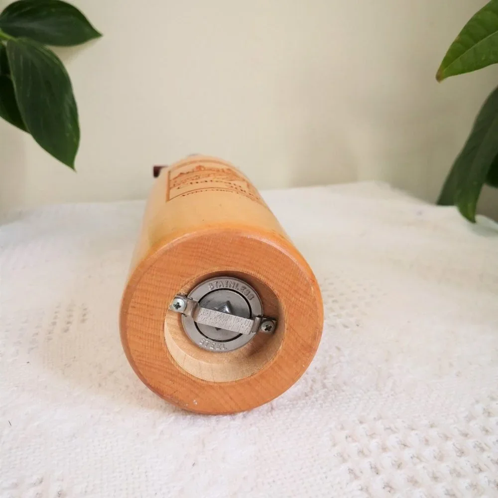 Chef‎ Specialties Wine Bottle Pepper Mill, Laser Engraved 15